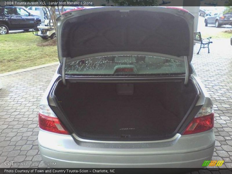 Lunar Mist Metallic / Stone 2004 Toyota Avalon XLS