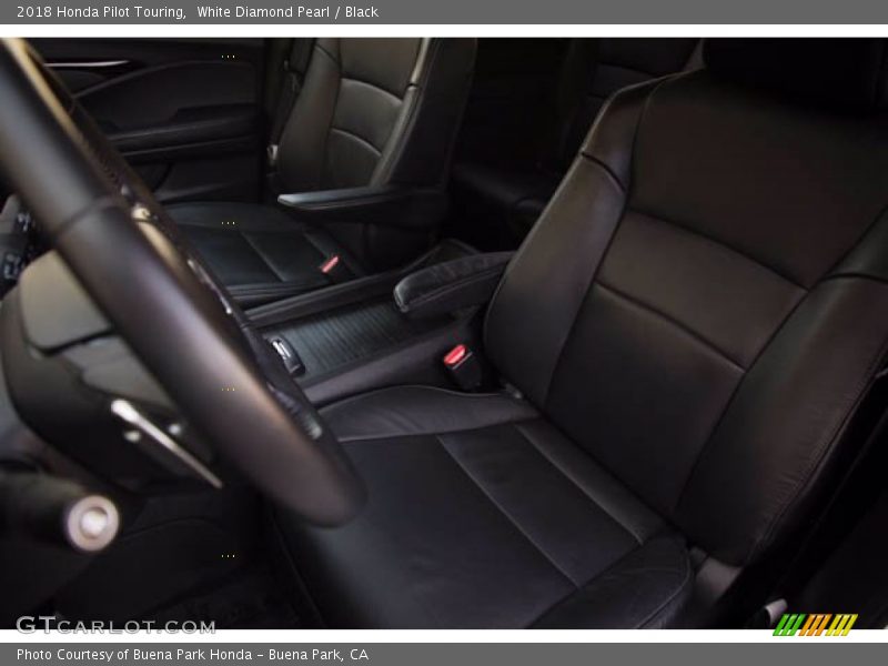 White Diamond Pearl / Black 2018 Honda Pilot Touring