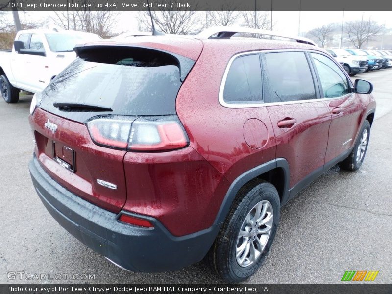 Velvet Red Pearl / Black 2021 Jeep Cherokee Latitude Lux 4x4