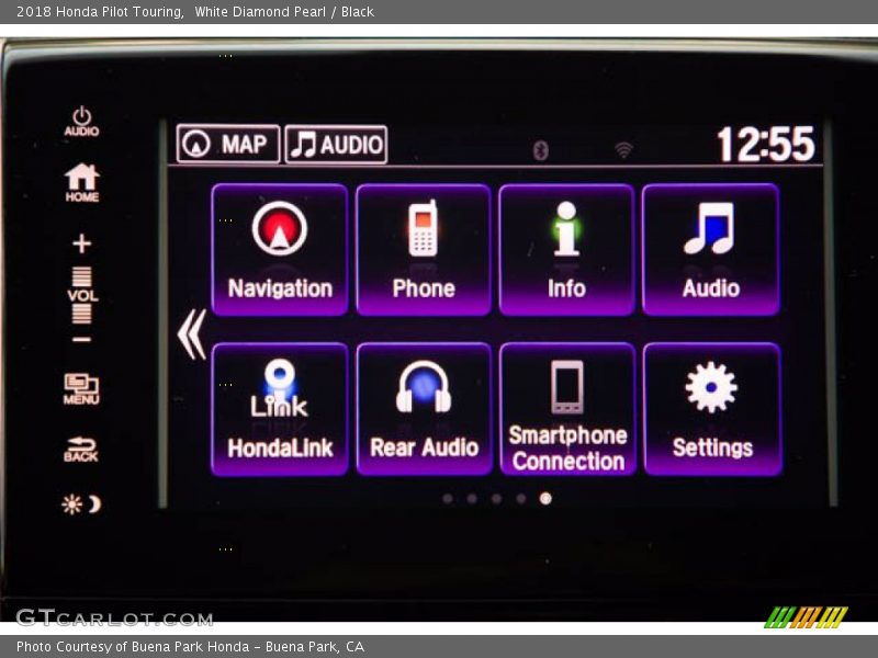 White Diamond Pearl / Black 2018 Honda Pilot Touring