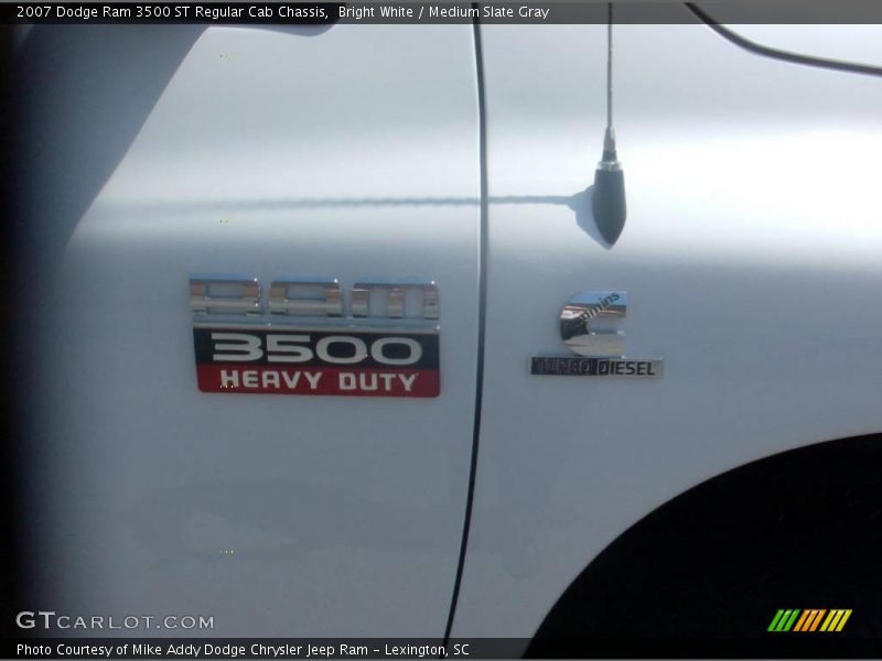 Bright White / Medium Slate Gray 2007 Dodge Ram 3500 ST Regular Cab Chassis