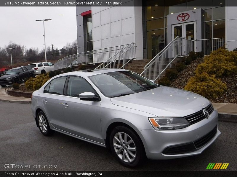 Reflex Silver Metallic / Titan Black 2013 Volkswagen Jetta SE Sedan