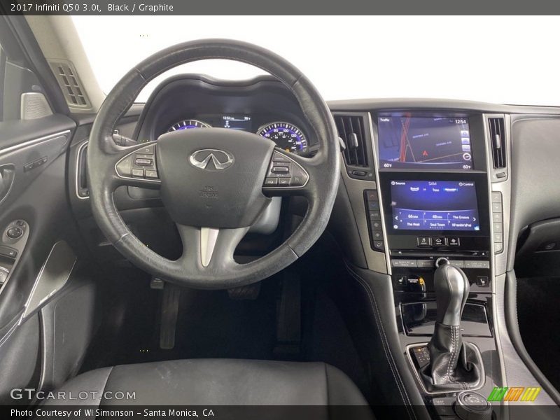 Dashboard of 2017 Q50 3.0t