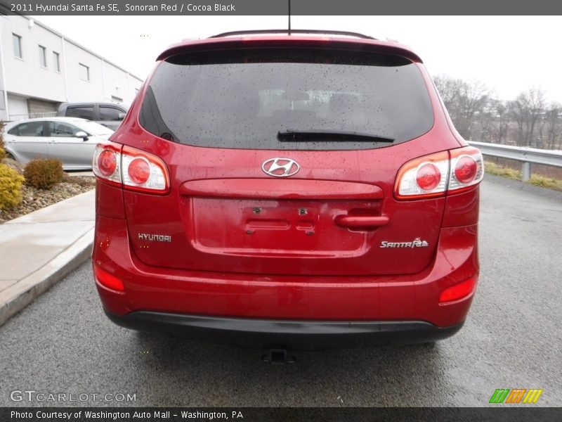 Sonoran Red / Cocoa Black 2011 Hyundai Santa Fe SE
