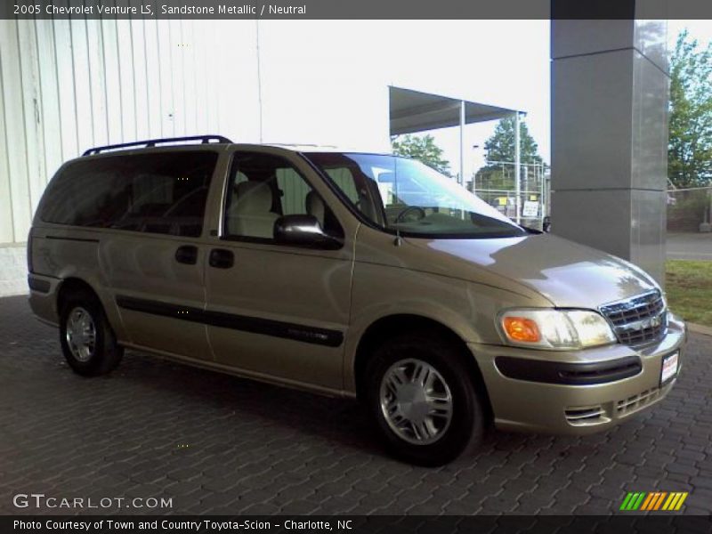 Sandstone Metallic / Neutral 2005 Chevrolet Venture LS