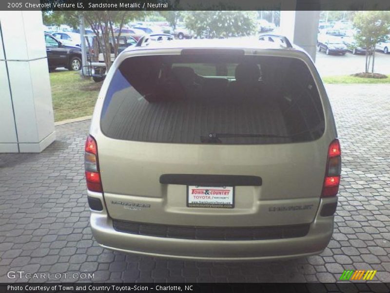 Sandstone Metallic / Neutral 2005 Chevrolet Venture LS