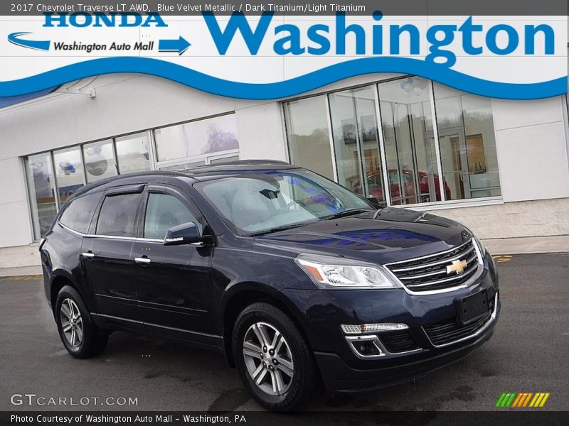 Blue Velvet Metallic / Dark Titanium/Light Titanium 2017 Chevrolet Traverse LT AWD