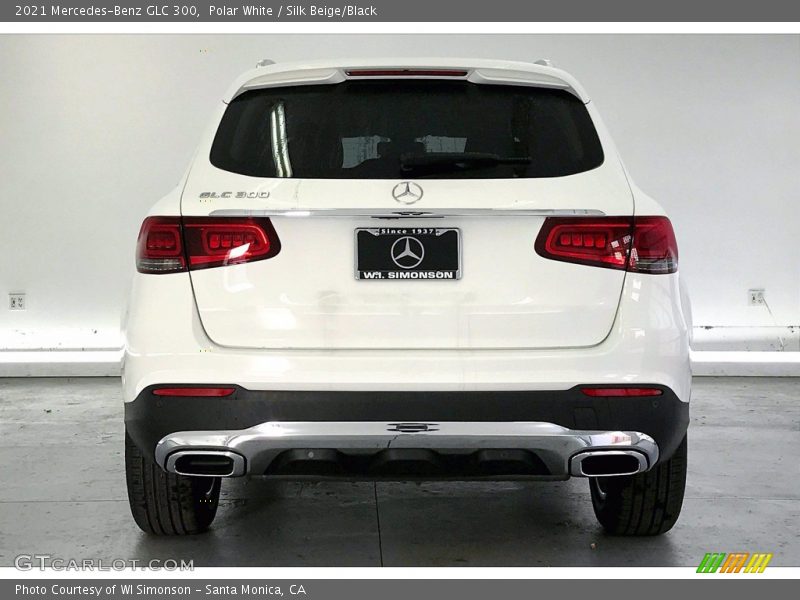 Polar White / Silk Beige/Black 2021 Mercedes-Benz GLC 300