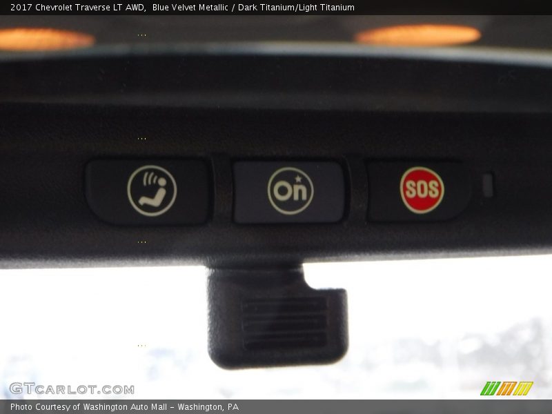 Blue Velvet Metallic / Dark Titanium/Light Titanium 2017 Chevrolet Traverse LT AWD