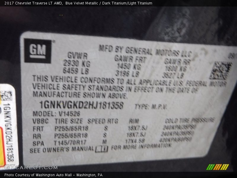 Blue Velvet Metallic / Dark Titanium/Light Titanium 2017 Chevrolet Traverse LT AWD