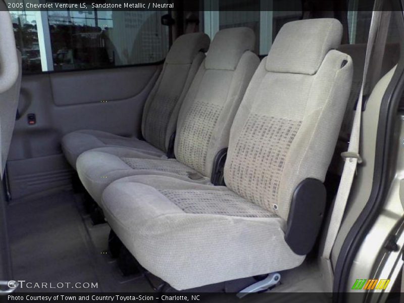 Sandstone Metallic / Neutral 2005 Chevrolet Venture LS