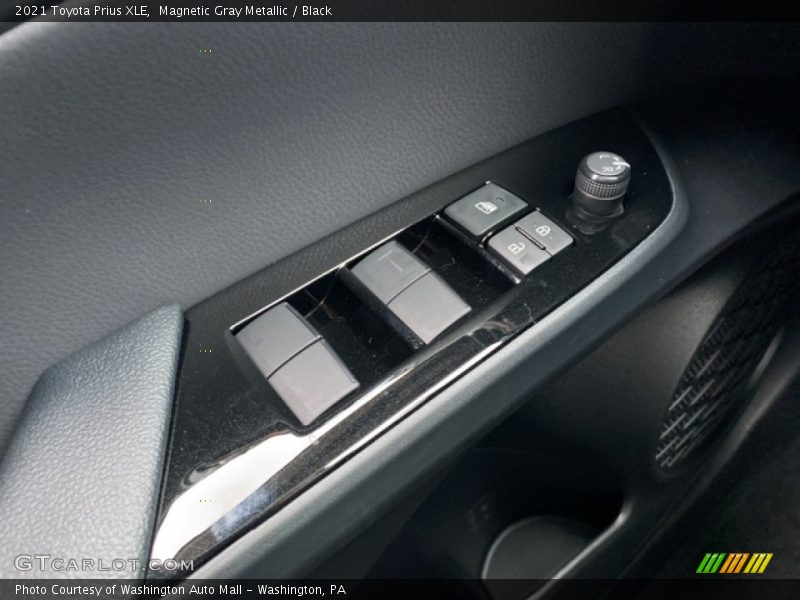 Magnetic Gray Metallic / Black 2021 Toyota Prius XLE