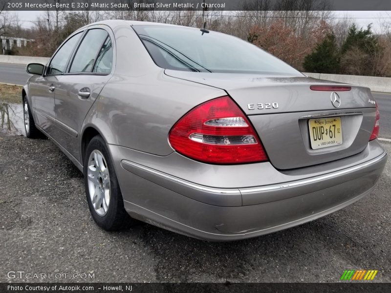 Brilliant Silver Metallic / Charcoal 2005 Mercedes-Benz E 320 4Matic Sedan
