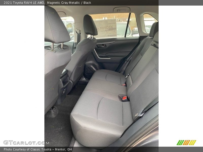 Magnetic Gray Metallic / Black 2021 Toyota RAV4 LE AWD