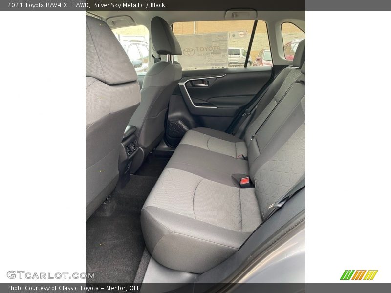 Silver Sky Metallic / Black 2021 Toyota RAV4 XLE AWD