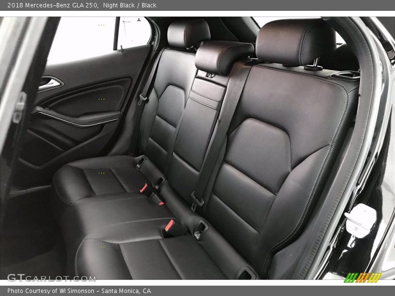 Night Black / Black 2018 Mercedes-Benz GLA 250
