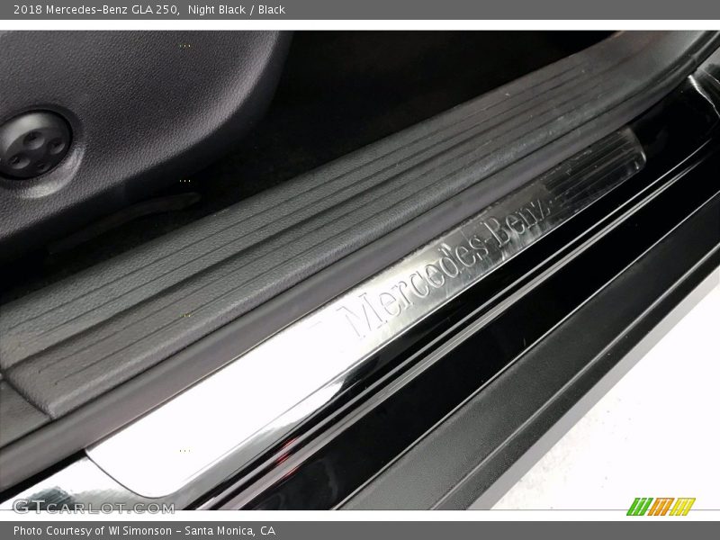 Night Black / Black 2018 Mercedes-Benz GLA 250