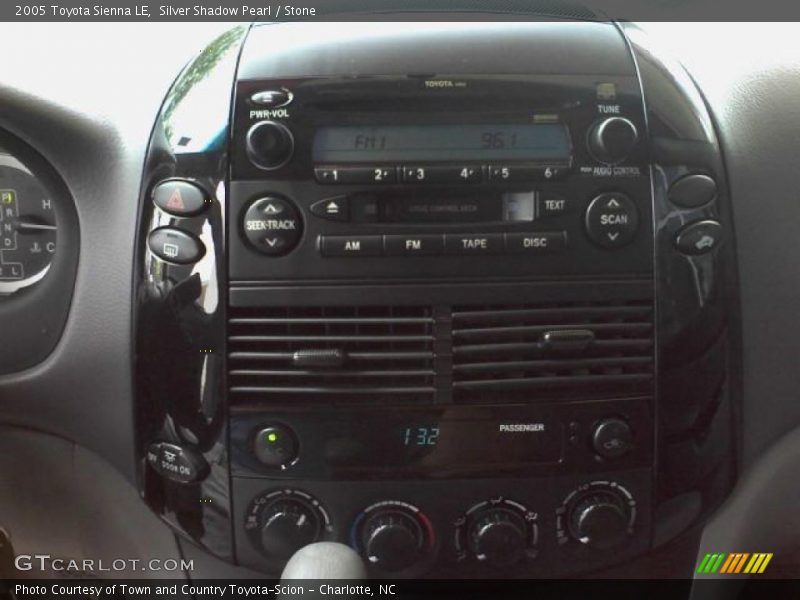 Silver Shadow Pearl / Stone 2005 Toyota Sienna LE
