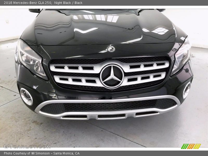 Night Black / Black 2018 Mercedes-Benz GLA 250
