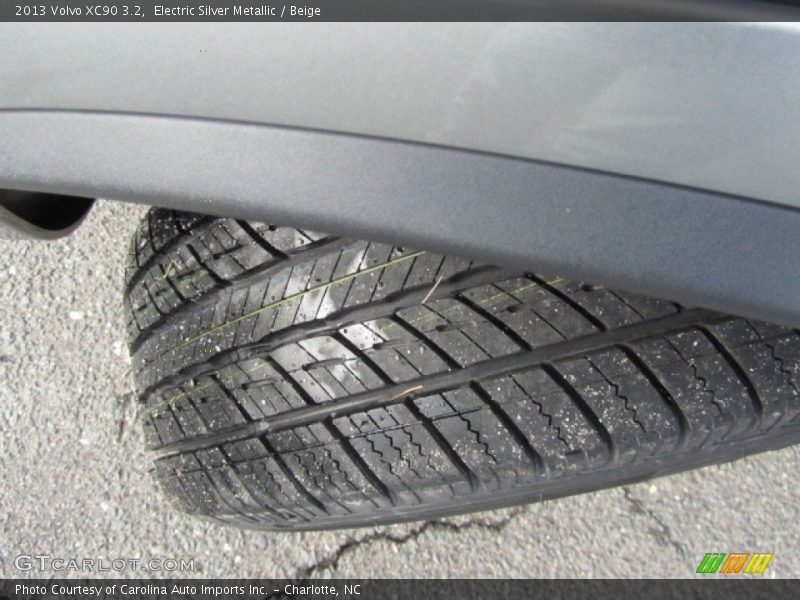 Electric Silver Metallic / Beige 2013 Volvo XC90 3.2
