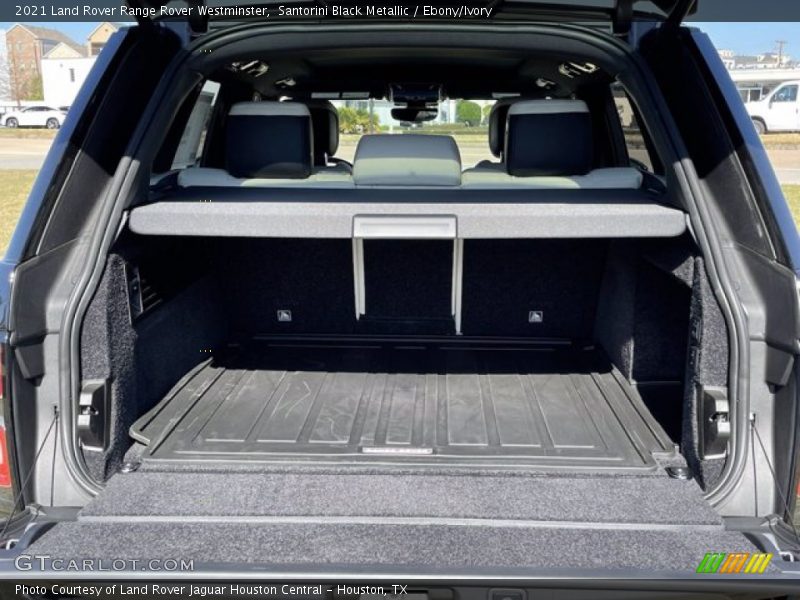  2021 Range Rover Westminster Trunk