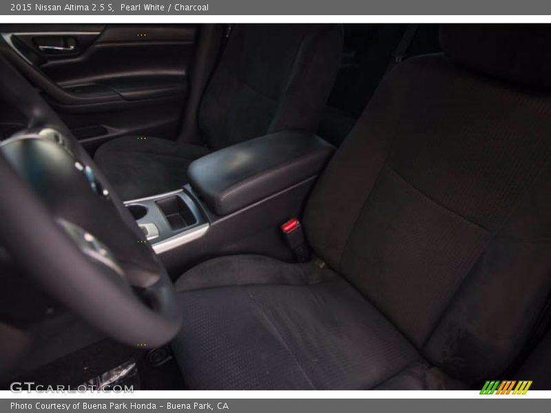 Pearl White / Charcoal 2015 Nissan Altima 2.5 S