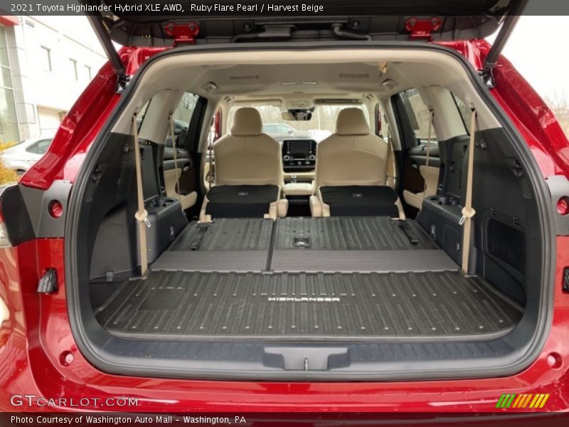 Ruby Flare Pearl / Harvest Beige 2021 Toyota Highlander Hybrid XLE AWD