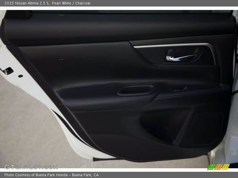 Pearl White / Charcoal 2015 Nissan Altima 2.5 S