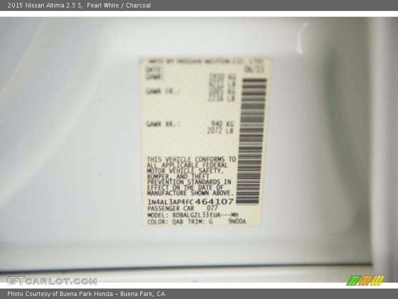 Pearl White / Charcoal 2015 Nissan Altima 2.5 S