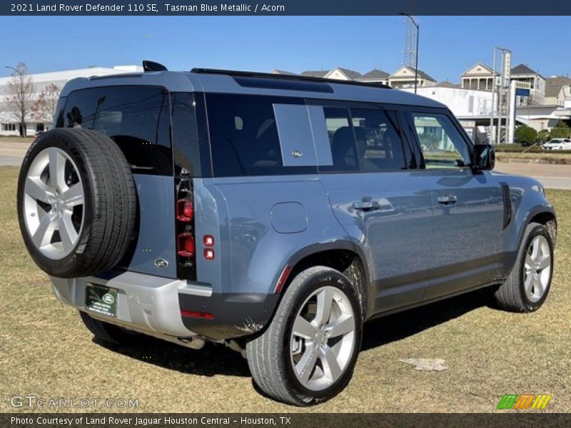  2021 Defender 110 SE Tasman Blue Metallic