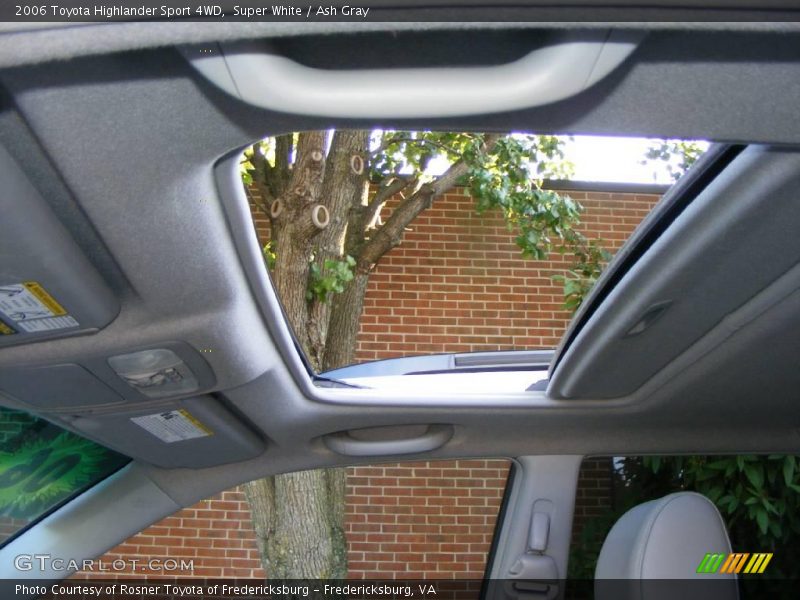 Super White / Ash Gray 2006 Toyota Highlander Sport 4WD