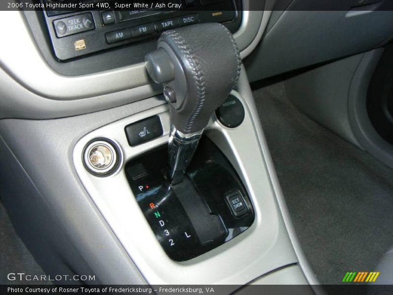Super White / Ash Gray 2006 Toyota Highlander Sport 4WD