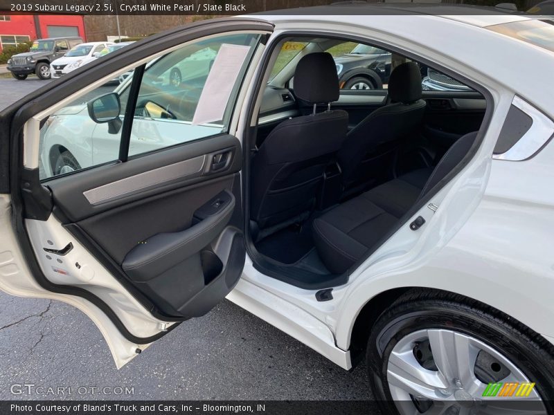 Crystal White Pearl / Slate Black 2019 Subaru Legacy 2.5i