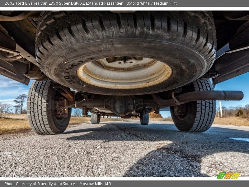 Oxford White / Medium Flint 2003 Ford E Series Van E350 Super Duty XL Extended Passenger
