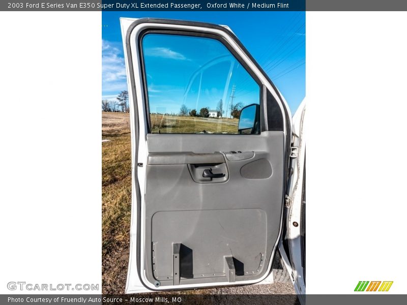 Oxford White / Medium Flint 2003 Ford E Series Van E350 Super Duty XL Extended Passenger