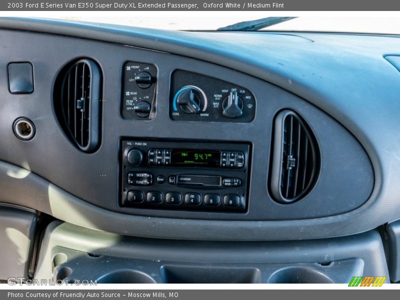 Oxford White / Medium Flint 2003 Ford E Series Van E350 Super Duty XL Extended Passenger