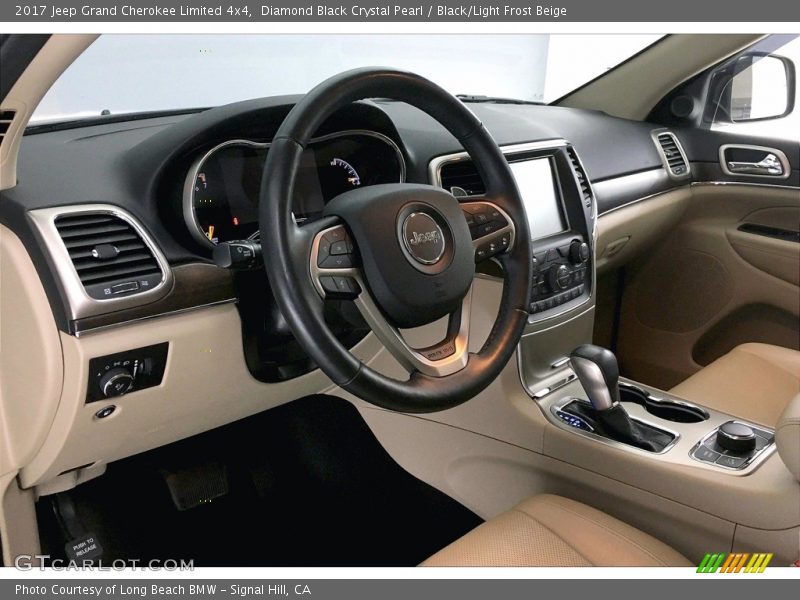 Diamond Black Crystal Pearl / Black/Light Frost Beige 2017 Jeep Grand Cherokee Limited 4x4