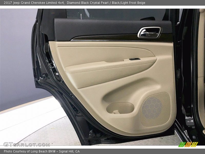 Diamond Black Crystal Pearl / Black/Light Frost Beige 2017 Jeep Grand Cherokee Limited 4x4