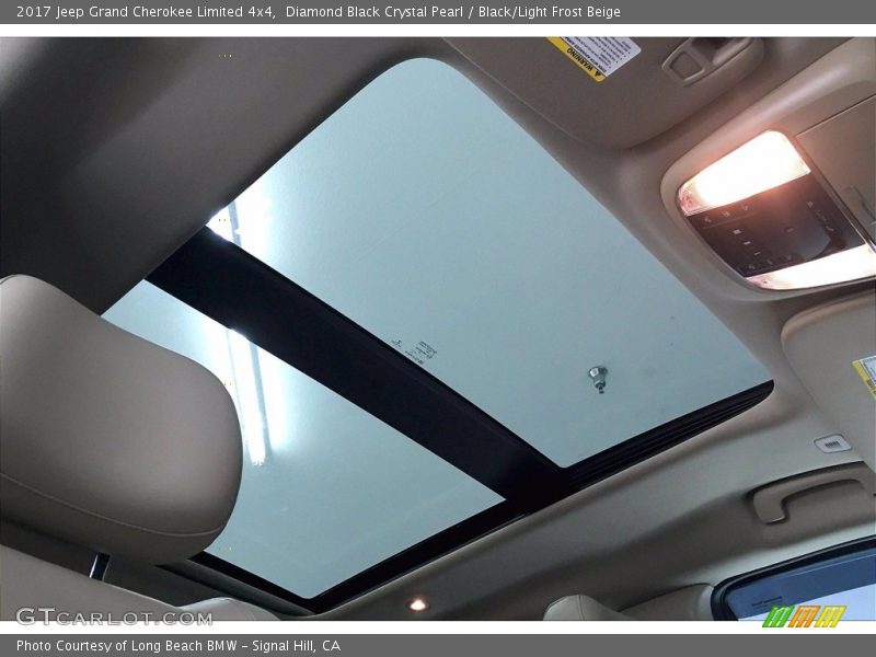 Diamond Black Crystal Pearl / Black/Light Frost Beige 2017 Jeep Grand Cherokee Limited 4x4