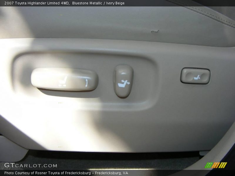 Bluestone Metallic / Ivory Beige 2007 Toyota Highlander Limited 4WD