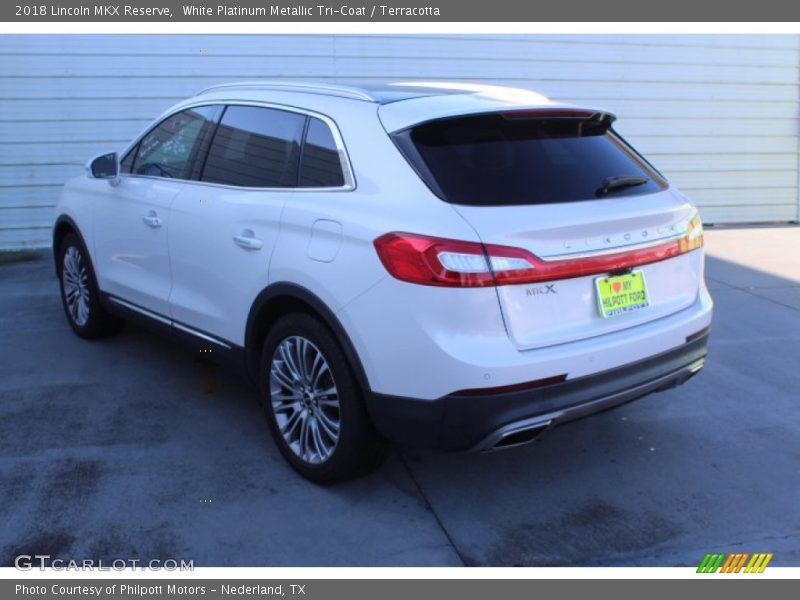 White Platinum Metallic Tri-Coat / Terracotta 2018 Lincoln MKX Reserve