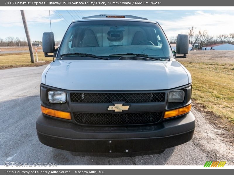 Summit White / Medium Pewter 2016 Chevrolet Express Cutaway 3500 Service Utility Truck