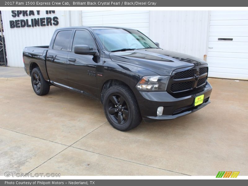 Brilliant Black Crystal Pearl / Black/Diesel Gray 2017 Ram 1500 Express Crew Cab