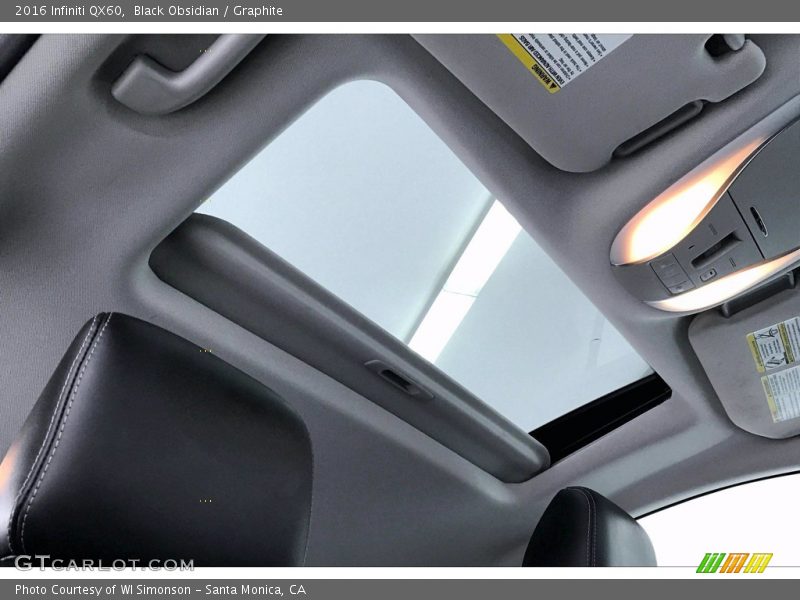 Sunroof of 2016 QX60 