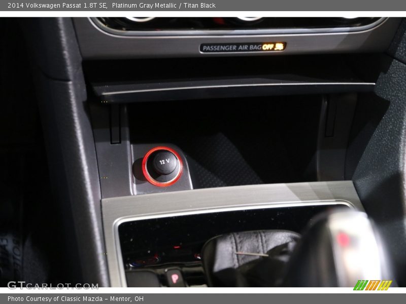 Platinum Gray Metallic / Titan Black 2014 Volkswagen Passat 1.8T SE