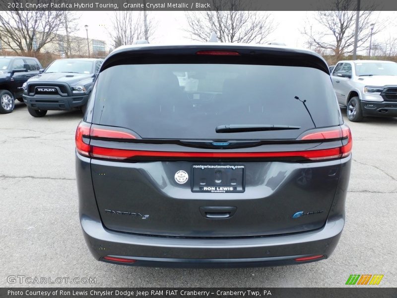 Granite Crystal Metallic / Black 2021 Chrysler Pacifica Hybrid Touring