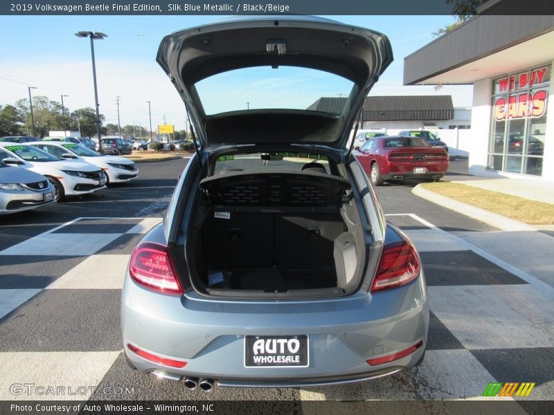SIlk Blue Metallic / Black/Beige 2019 Volkswagen Beetle Final Edition
