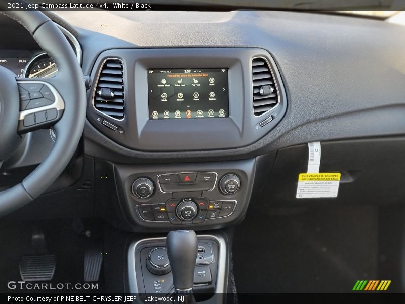 White / Black 2021 Jeep Compass Latitude 4x4