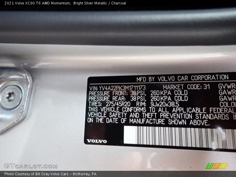 Bright Silver Metallic / Charcoal 2021 Volvo XC90 T6 AWD Momentum