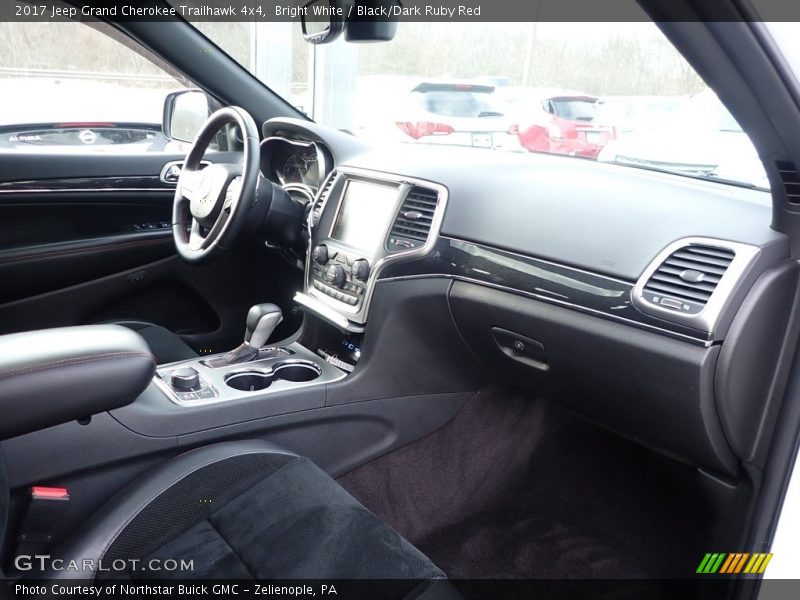 Bright White / Black/Dark Ruby Red 2017 Jeep Grand Cherokee Trailhawk 4x4